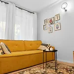 Sherlock Apartment *